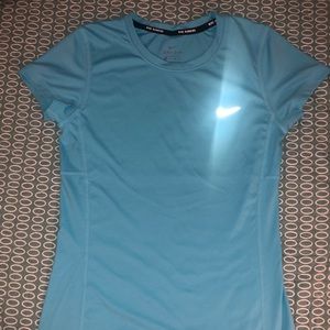 Nike top